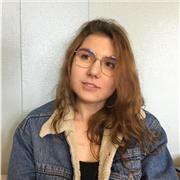 Etudiante en khâgne pouvant donner des cours dans les matières littéraires, niveau collège/lycée